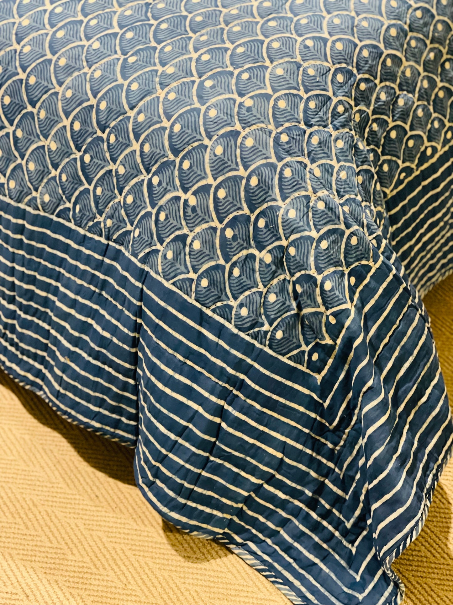Indigo Floral Cotton Filled Quilt/ Bedspread