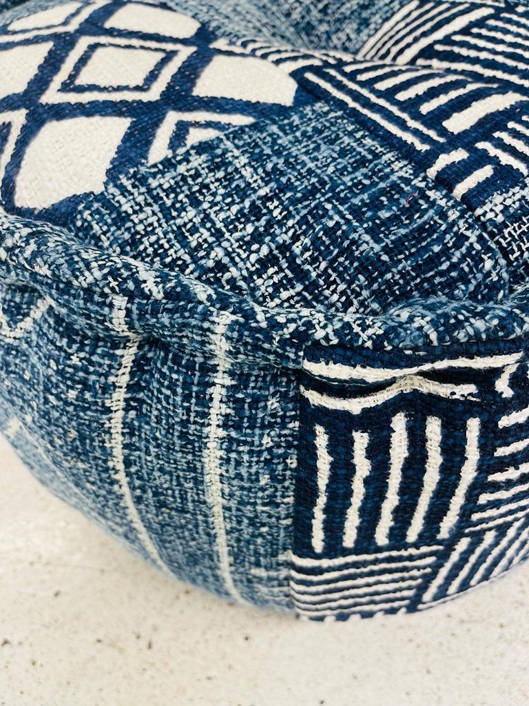 Ottoman Round Indigo patchwork - Rooii by Tuvisha
