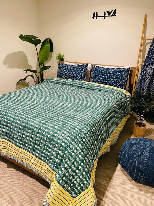 Green Cotton Filled Quilt/Bedspread Hand Block Print - Rooii by Tuvisha