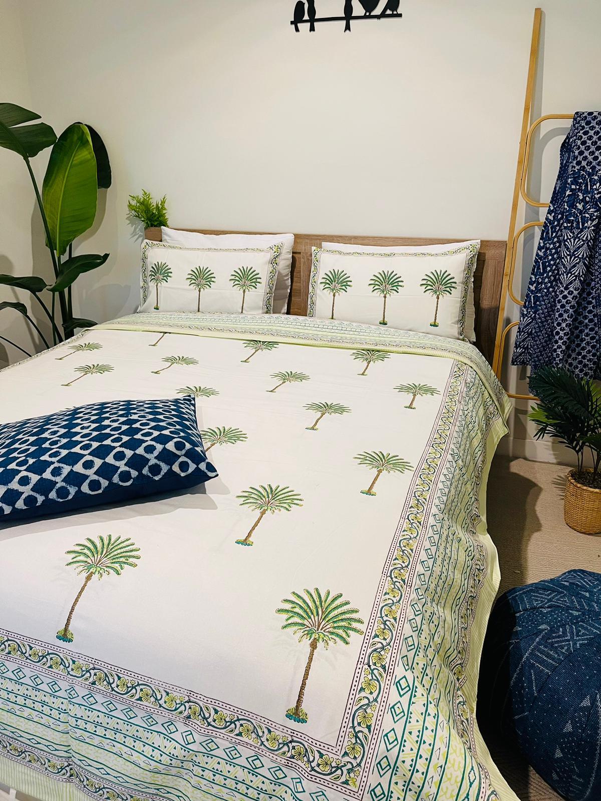 Green Palm tree Cotton Quilt cover Hand block print - Rooii by Tuvisha
